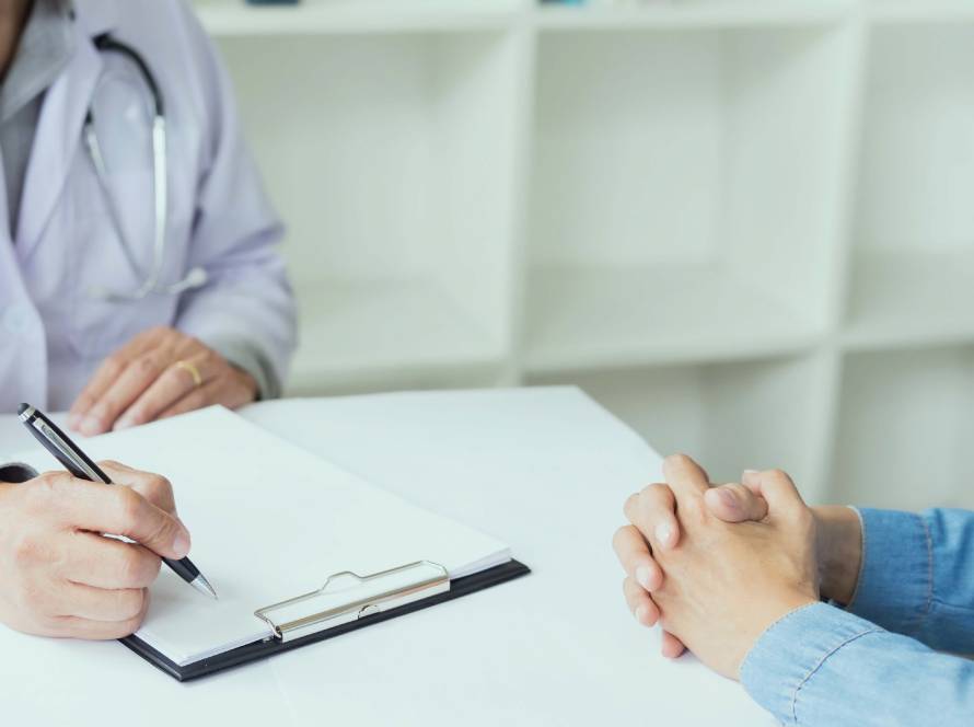 询问医生准备体检